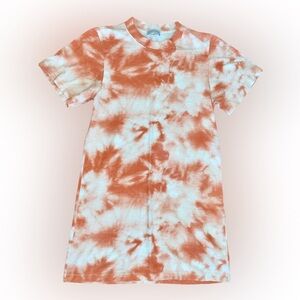NWOT GIANNI BINI CORAL AND WHITE TIE-DYE MINI DRESS // SIZE SMALL⭐️